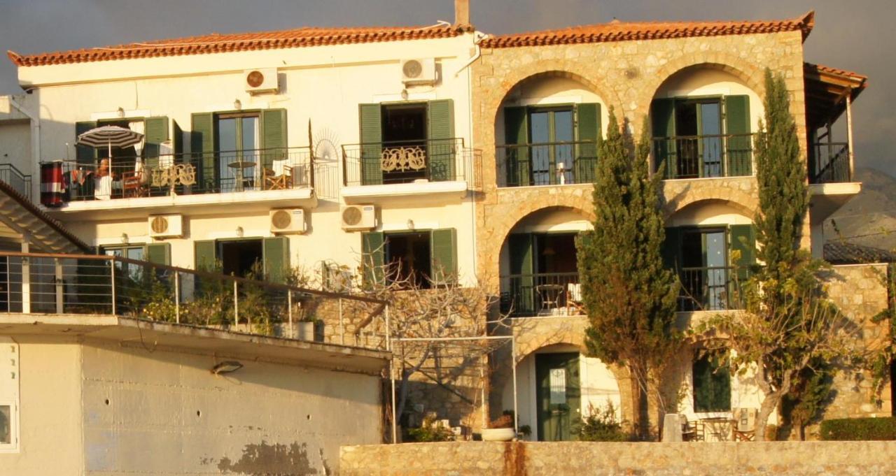 Aparthotel Gorgones, Sea-Front, Great View Kardamyli Exteriér fotografie